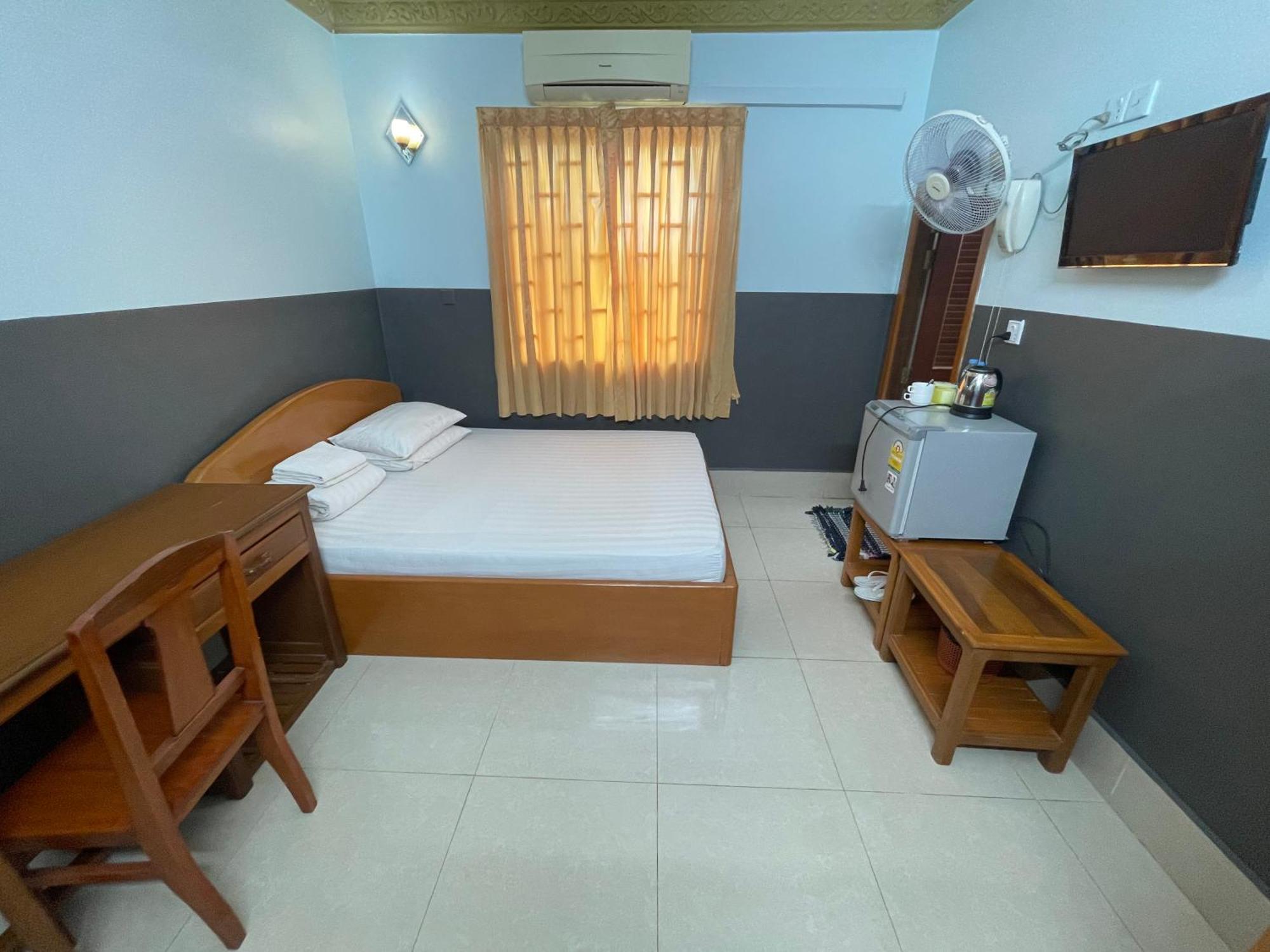 Apsara Guest House Kampot City Extérieur photo