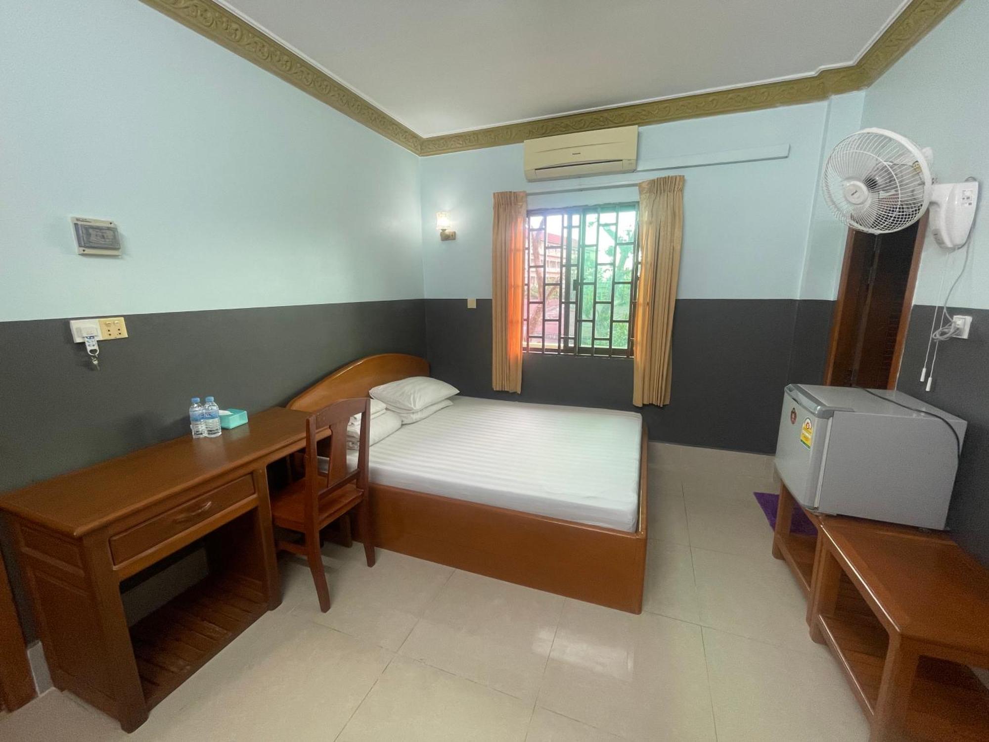 Apsara Guest House Kampot City Extérieur photo