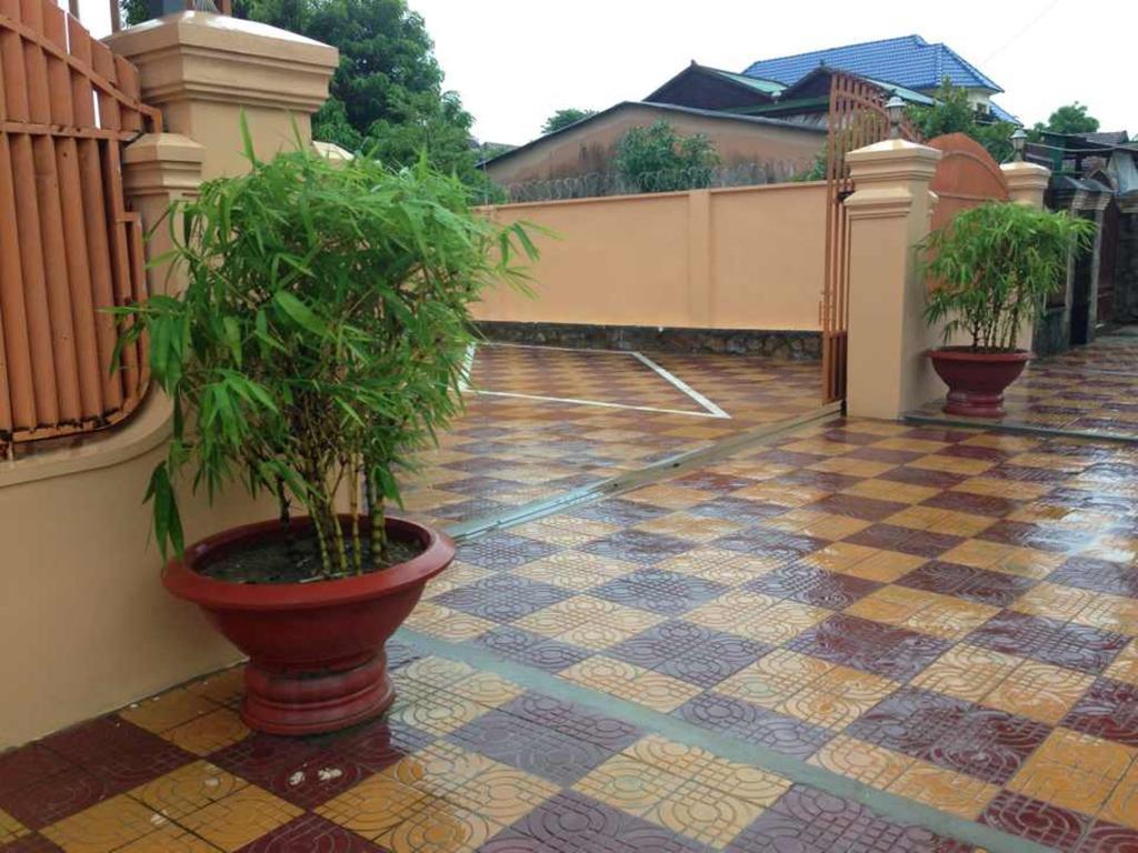 Apsara Guest House Kampot City Extérieur photo