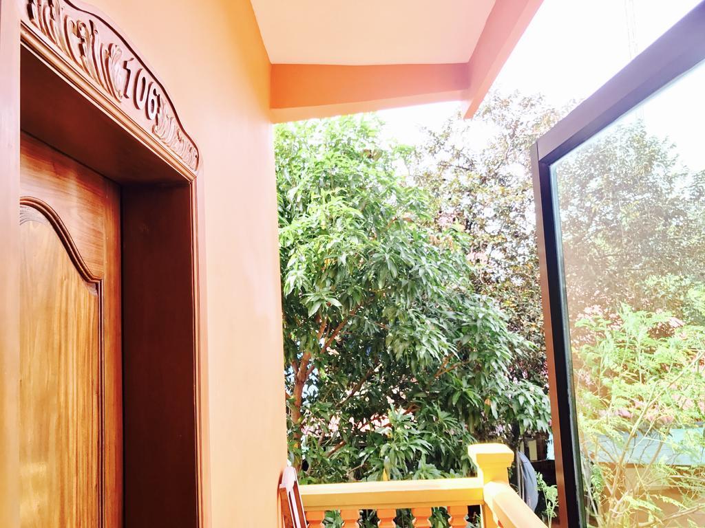 Apsara Guest House Kampot City Extérieur photo